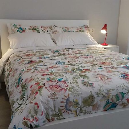 Ada Apartamento Сантьяго-де-Компостела Экстерьер фото